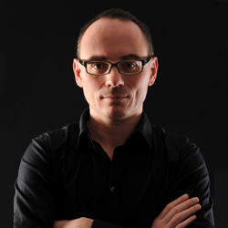 Sven Ochsenbauer:
Der international renommierte Jazzer - Bayerisches Jazzpiano für Europa...
... und hier kommen Sie direkt zu meiner Präsentation. Sven Ochsenbauer:
Der international renommierte Jazzer - Bayerisches Jazzpiano für Europa...
... und hier kommen Sie direkt zu meiner Präsentation.